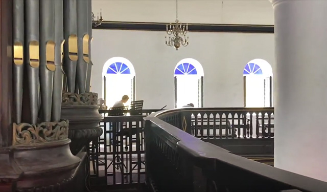 The Mikvé Israel-Emanuel Synagogue